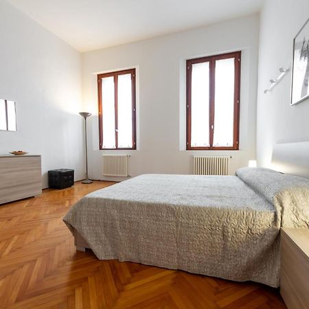 Toniolo Venice Rooms Mestre Exterior foto